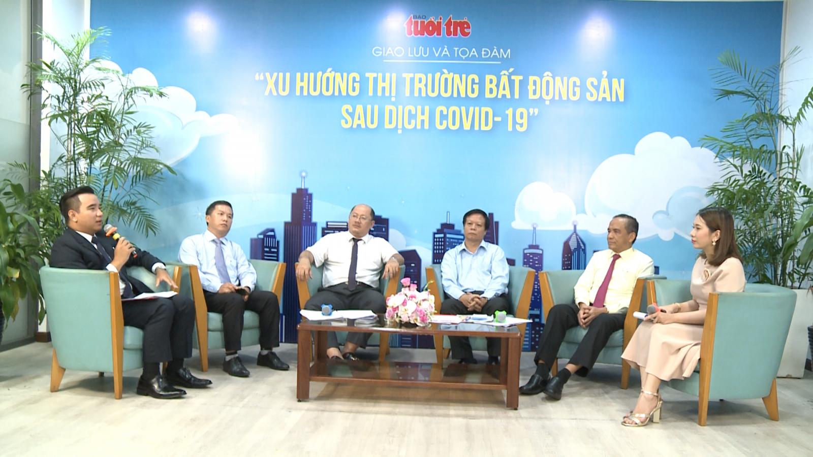 H&igrave;nh ảnh tại buổi tọa đ&agrave;m về bất động sản v&ugrave;ng ven của b&aacute;o Tuổi Trẻ