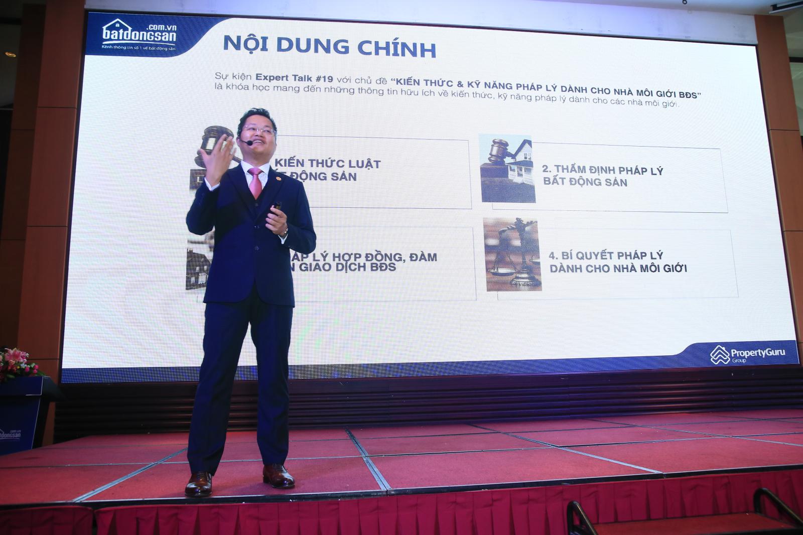 H&igrave;nh ảnh Luật sư Nguyễn Văn Lộc tại sự kiện Expert Talk