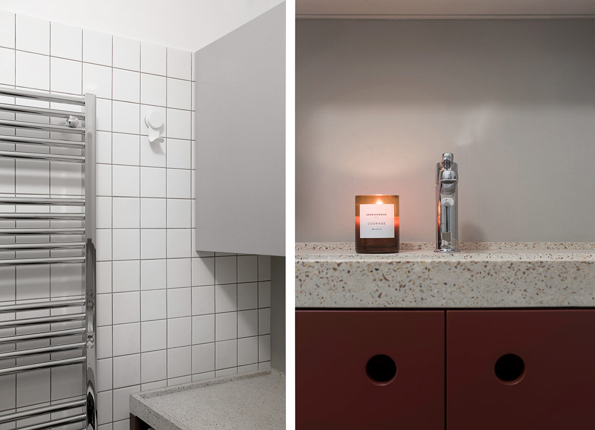 h&igrave;nh ảnh một g&oacute;c ph&ograve;ng tắm hiện đại với tủ vanity m&agrave;u đỏ đ&ocirc;