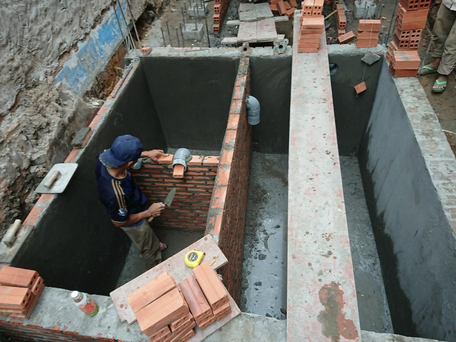 Thi c&ocirc;ng hố ga, hầm tự hoại