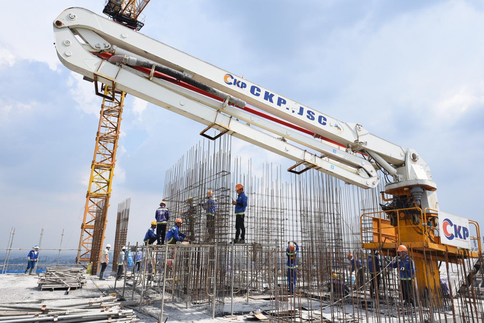 H&igrave;nh ảnh một dự &aacute;n nh&agrave; ở đang được thi c&ocirc;ng tại TP.HCM
