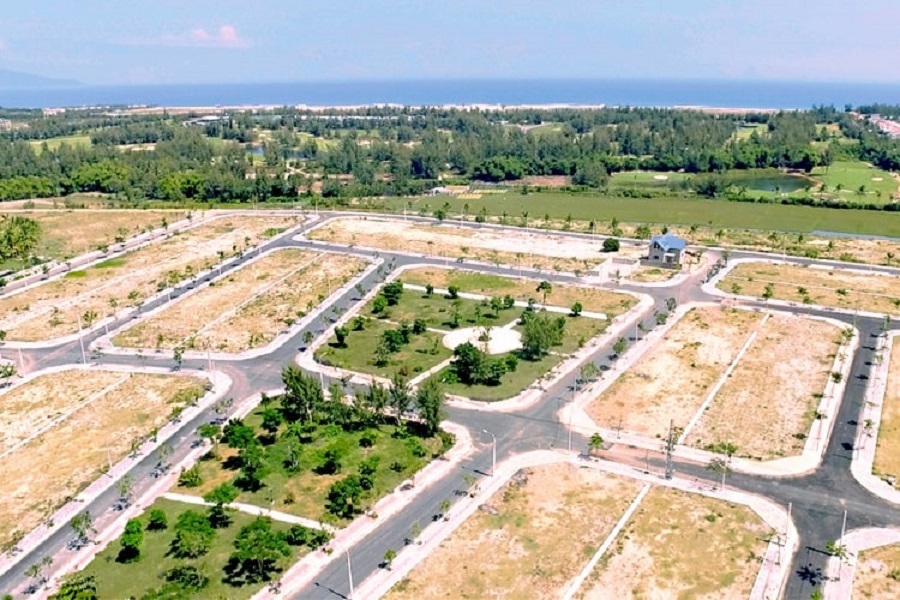 một khu đất phân chia thành nhiều mảnh 