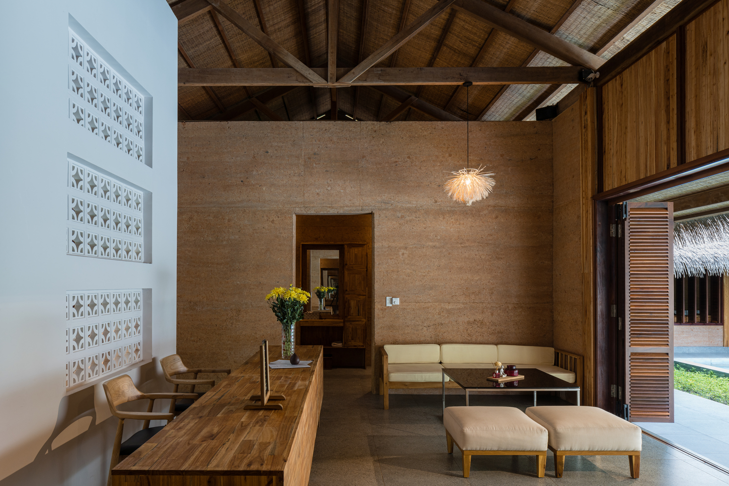 nội thất b&ecirc;n trong nh&agrave; nghỉ dưỡng