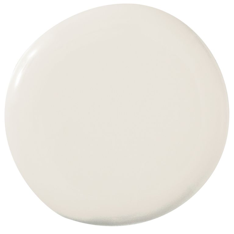 m&agrave;u trắng ng&agrave;