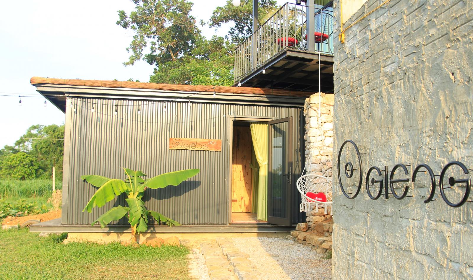 Lối v&agrave;o ng&ocirc;i nh&agrave; nghỉ dưỡng được đặt t&ecirc;n l&agrave; Giếng