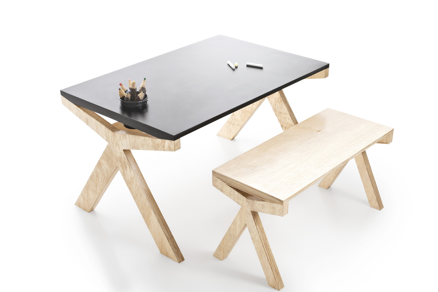 b&agrave;n ghế thấp cho trẻ mầm non