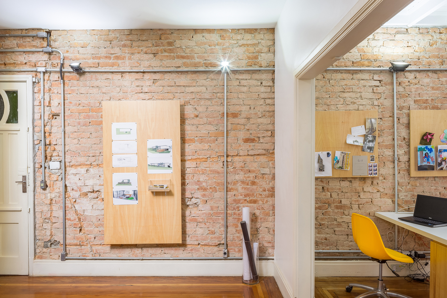 Kh&ocirc;ng gian học tập được b&agrave;i tr&iacute; khoa học v&agrave; ấn tượng.