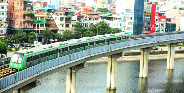 hình ảnh metro Cát Linh - Hà Đông