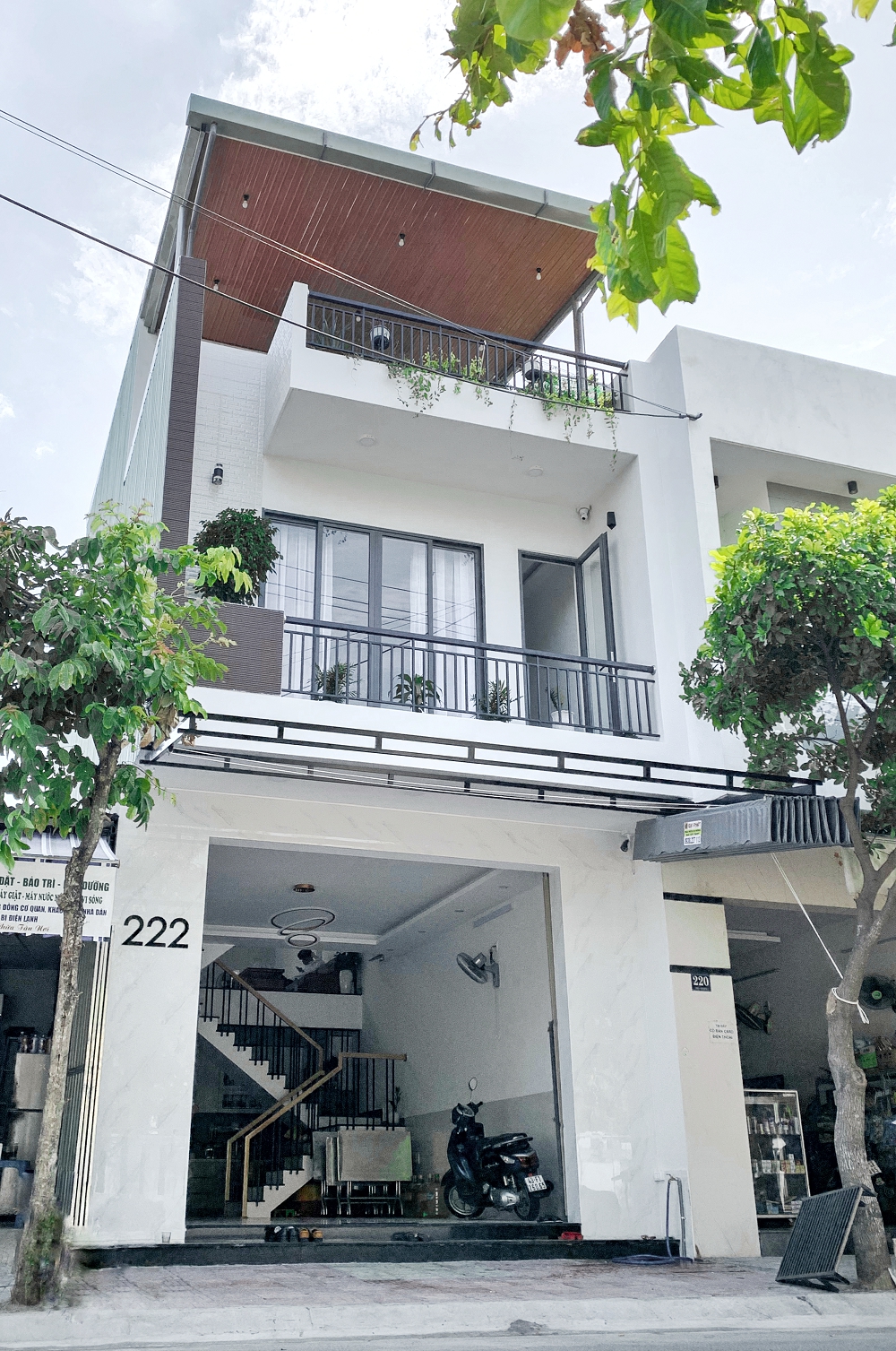 Nhà ống mặt phố