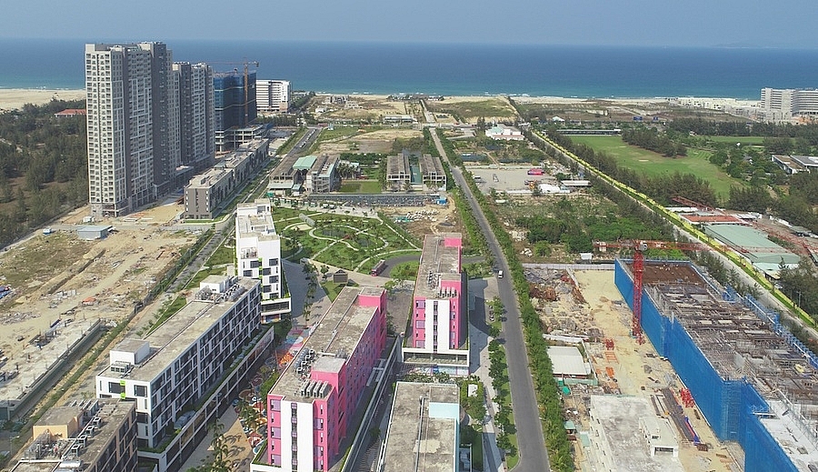 dự &aacute;n condotel nằm ven biển