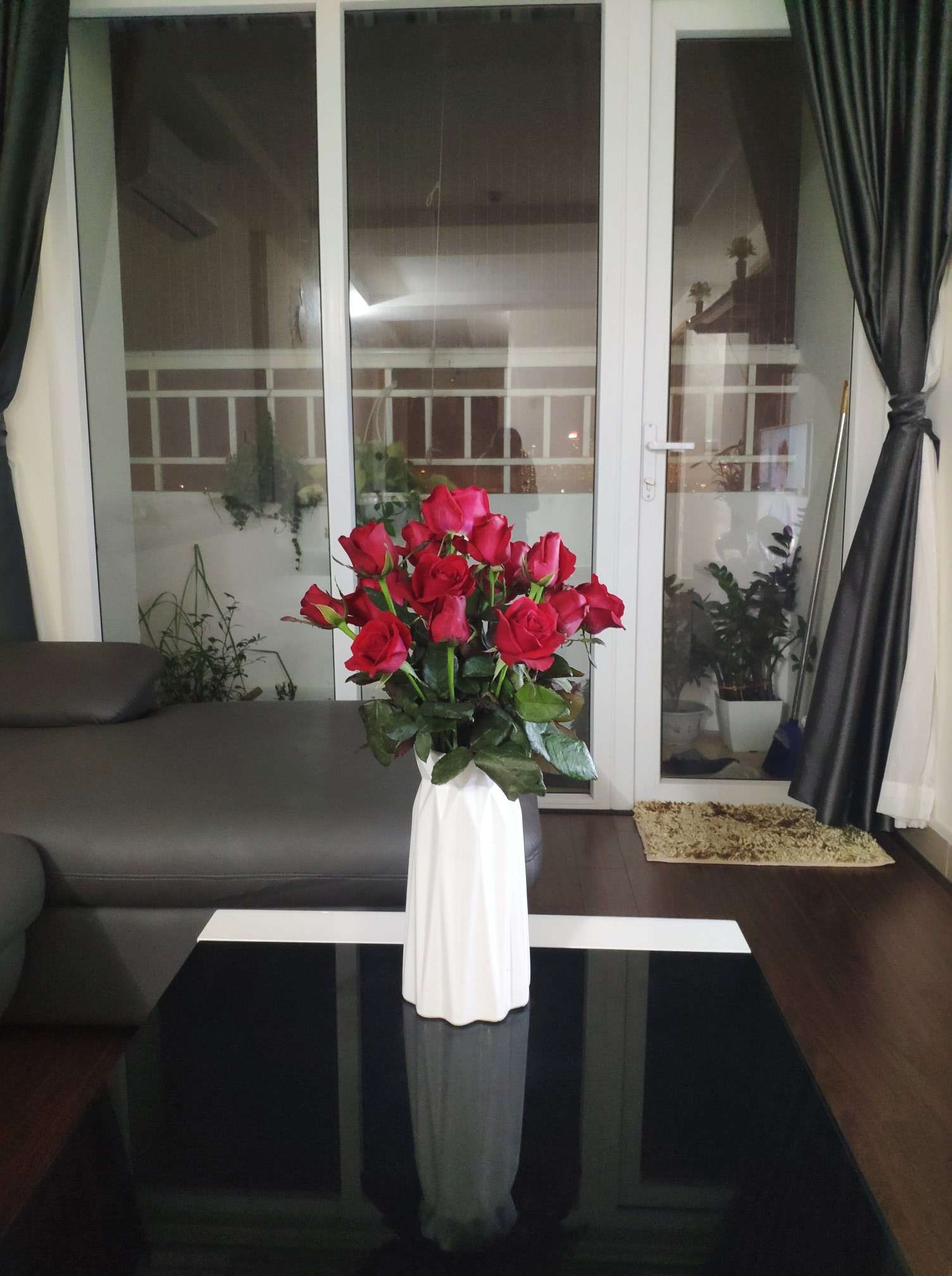 B&ecirc;n trong căn hộ của vợ chồng trẻ