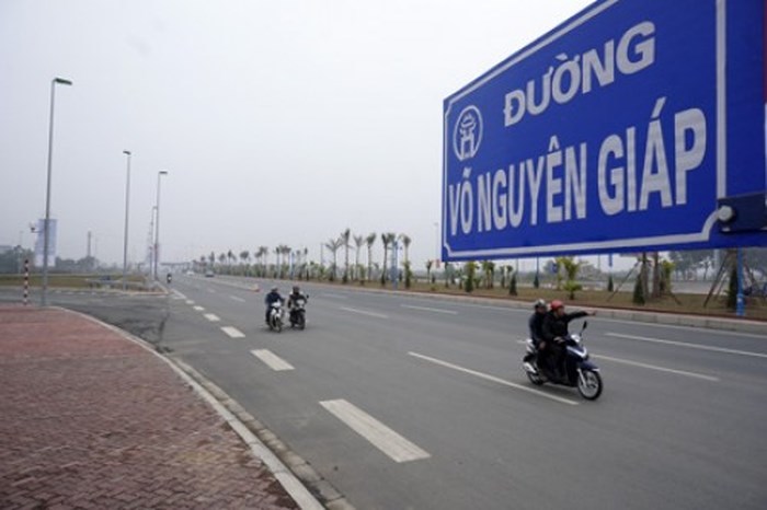 hình ảnh cận cảnh biển tên đường Võ Nguyên Giáp