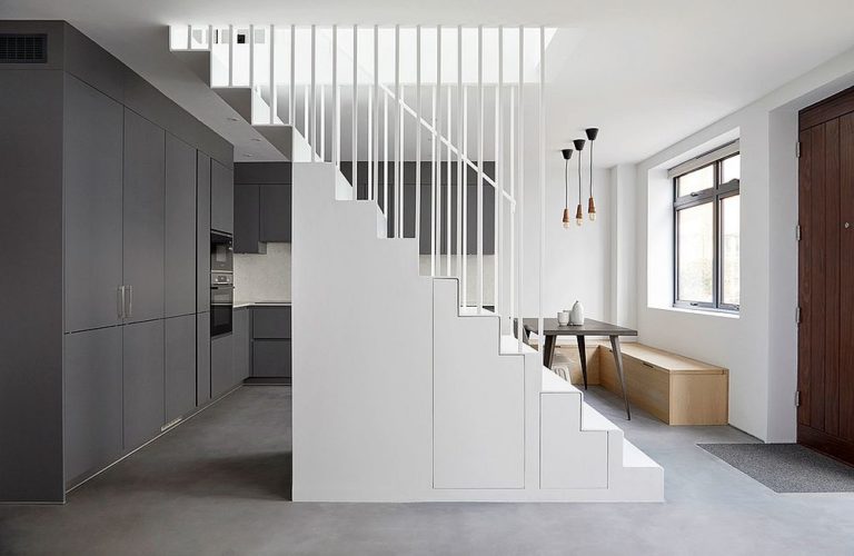 tủ kệ lưu trữ dưới gầm cầu thang