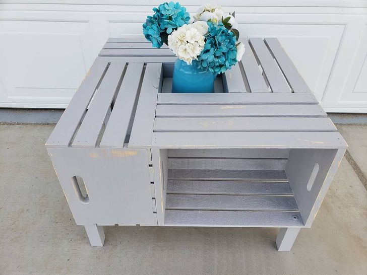 b&agrave;n tr&agrave; bằng pallet gỗ