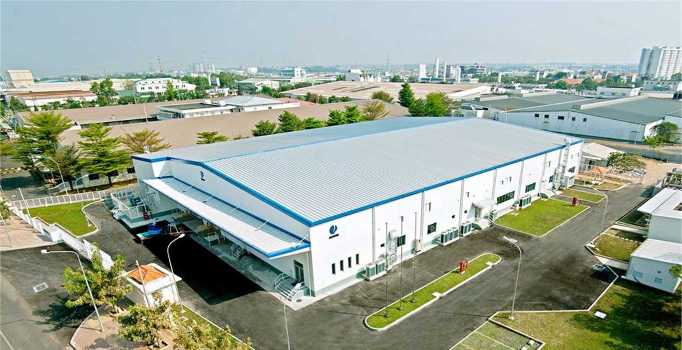 h&igrave;nh ảnh cận cảnh một nh&agrave; xưởng thuộc khu c&ocirc;ng nghiệp Thuận Th&agrave;nh I nh&igrave;n từ tr&ecirc;n cao