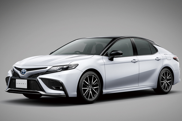 Hé lộ hình ảnh thiết kế Toyota Camry 2021 nâng cấp đăng kí bảo hộ tại Việt Nam.