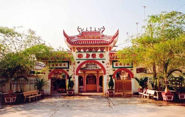 Chùa Long Hoa quận 8 TPHCM