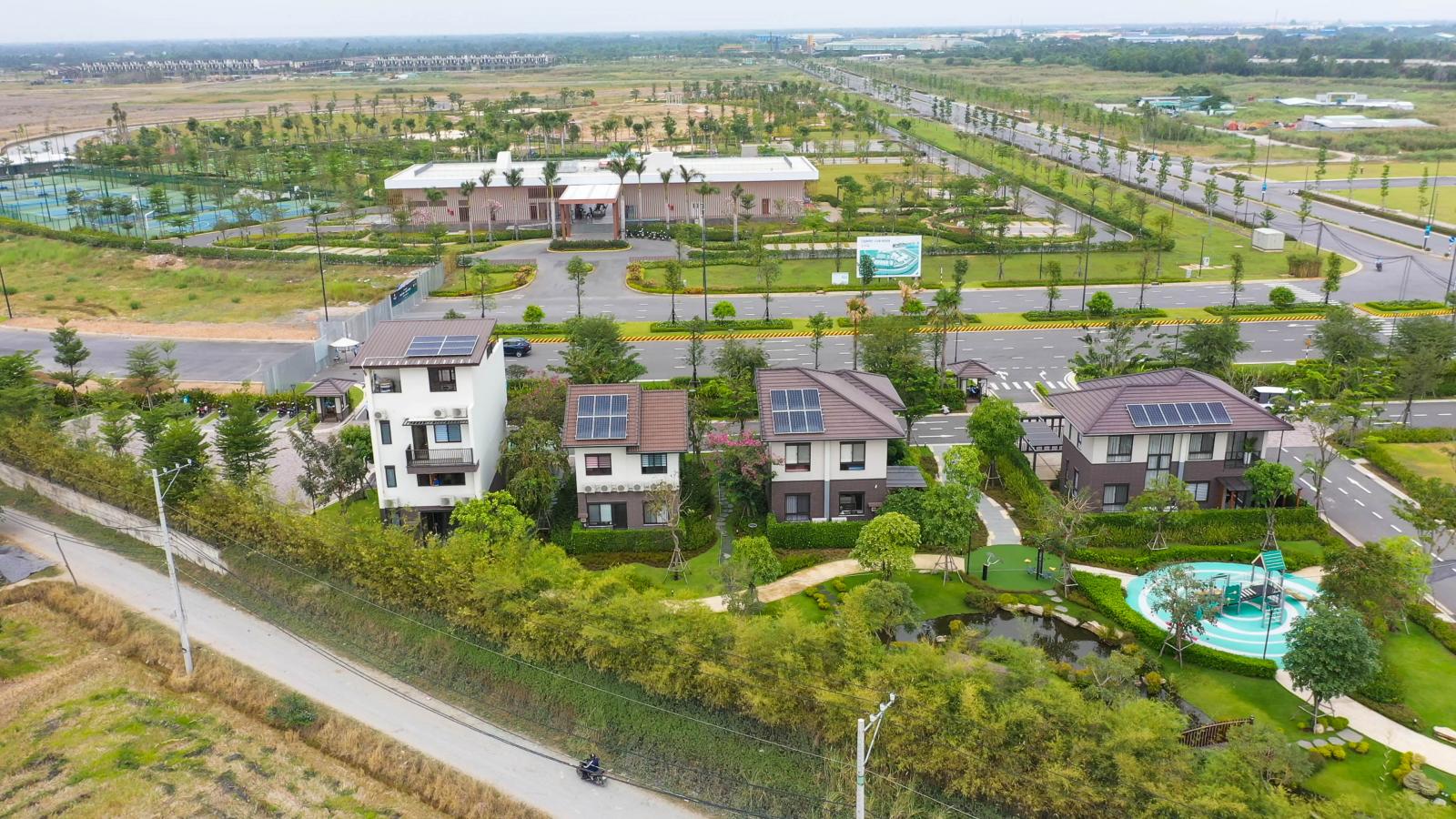Nh&agrave; đất dự &aacute;n khu T&acirc;y