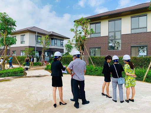 Nh&agrave; đầu tư t&igrave;m mua dự &aacute;n bất động sản Long An.