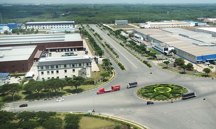 Kho xưởng cho thu&ecirc; tại khu c&ocirc;ng nghiệp