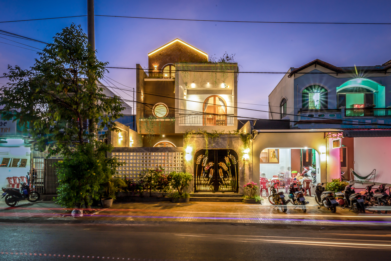 Khung cảnh nhà phố khi lên đèn hình ảnh nhà phố khi lên đèn