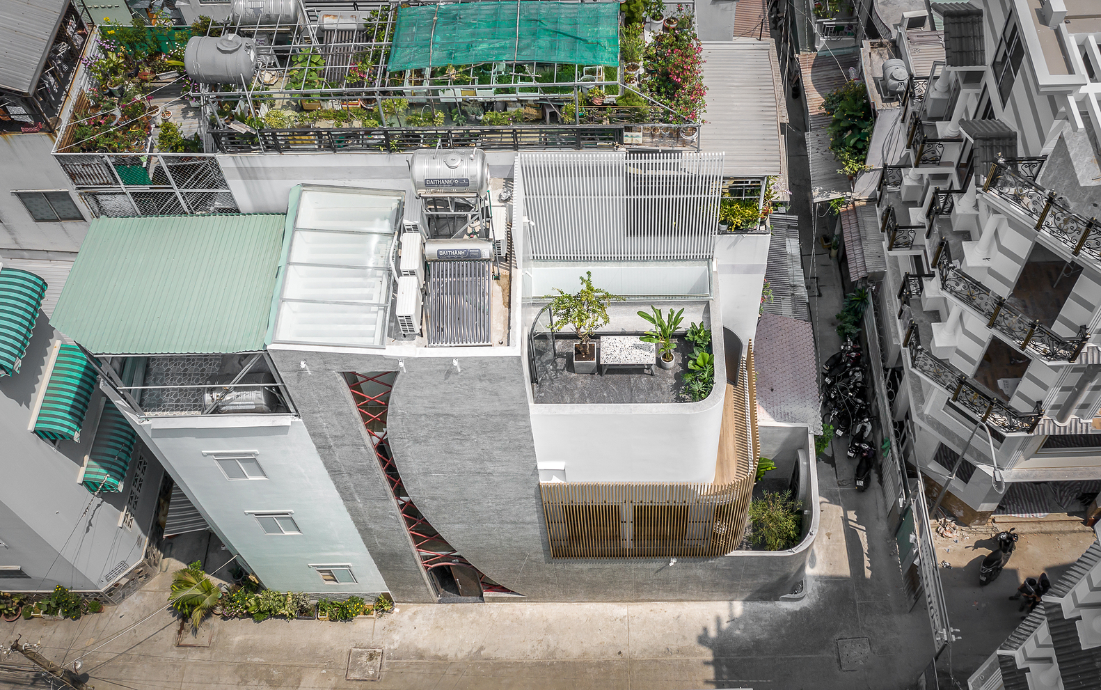 Toàn cảnh ngôi nhà nhìn từ trên cao