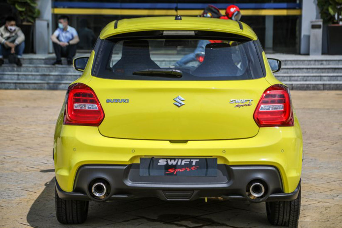 Ảnh Đuôi xe Suzuki Swift 2021