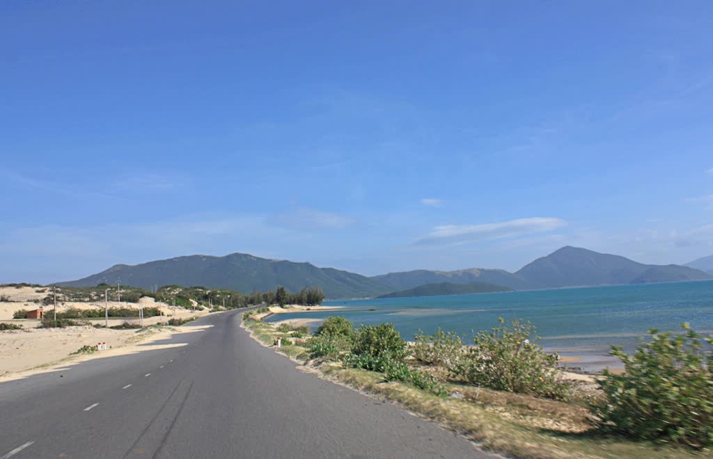 đường ven biển