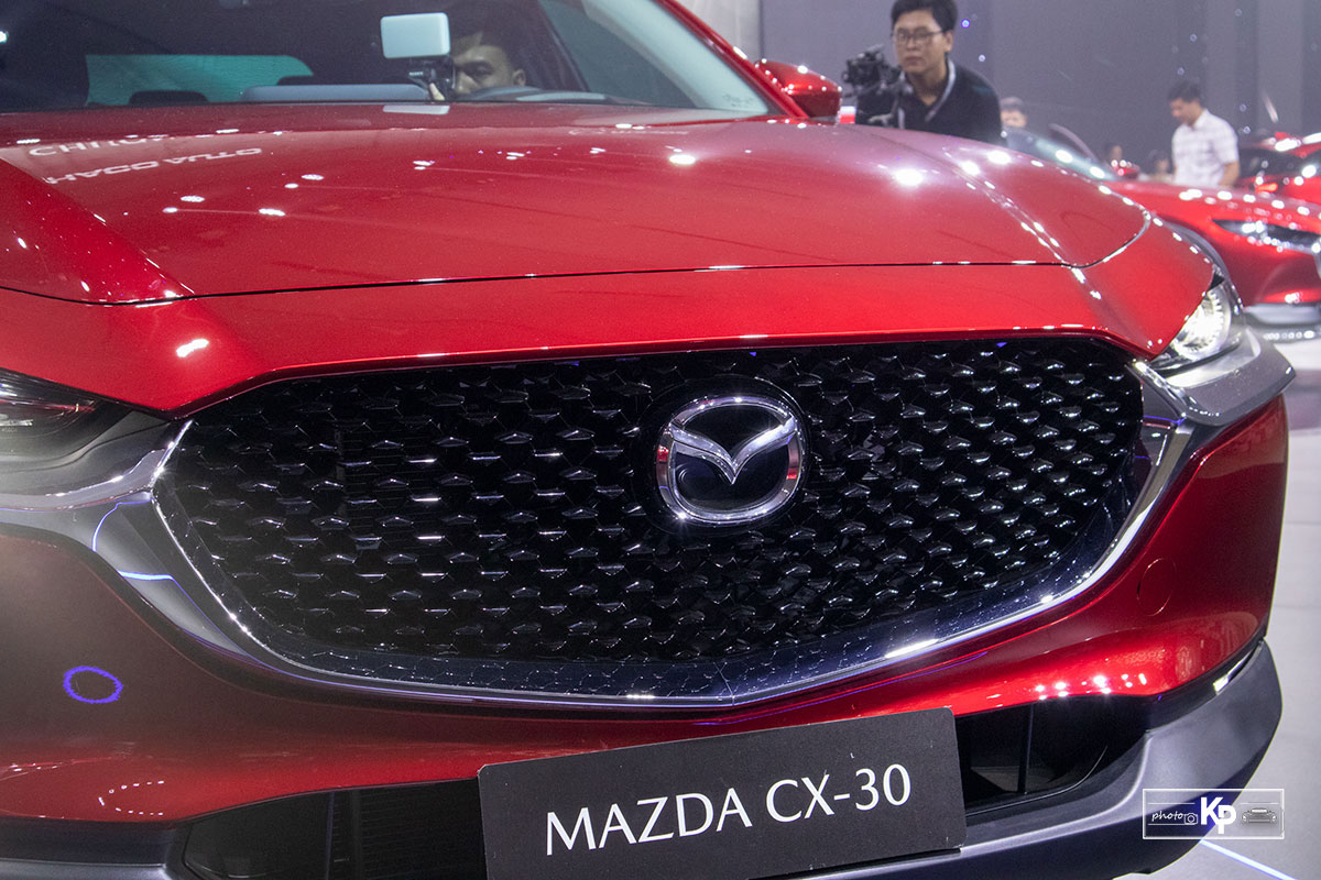 Cận cảnh Mazda CX-30 Luxury 2021 vừa ra mắt tại Việt Nam, đối thủ của Kia Seltos, Corolla Cross 2 Cận cảnh Mazda CX-30 Luxury 2021 vừa ra mắt tại Việt Nam, đối thủ của Kia Seltos, Corolla Cross a2