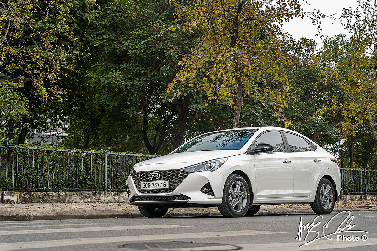 Ưu nhược điểm Hyundai Accent 2021.