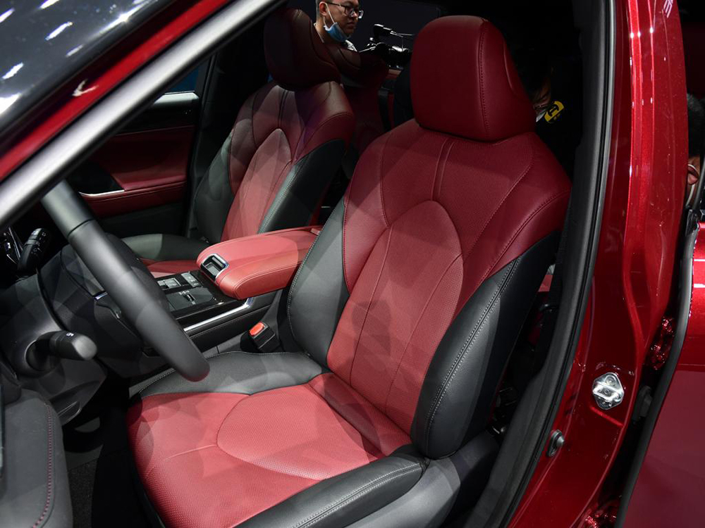 [Auto Shanghai 2021] Toyota Crown SUV bắt mắt với từng chi tiết.
