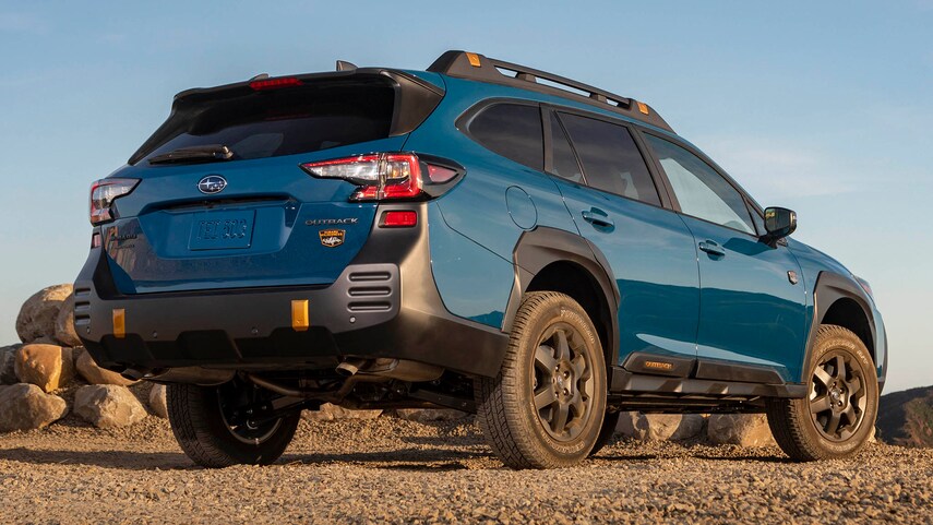 Subaru Outback 2022 sẽ l&agrave; lựa chọn xứng đ&aacute;ng cho kh&aacute;ch h&agrave;ng c&oacute; nhu cầu về off-road.