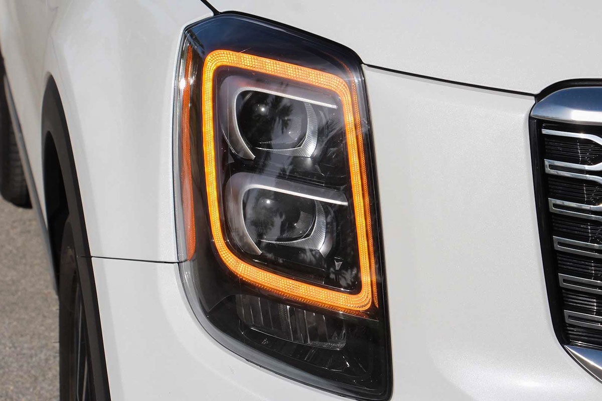 Ảnh Đ&egrave;n pha xe Kia Telluride 2021