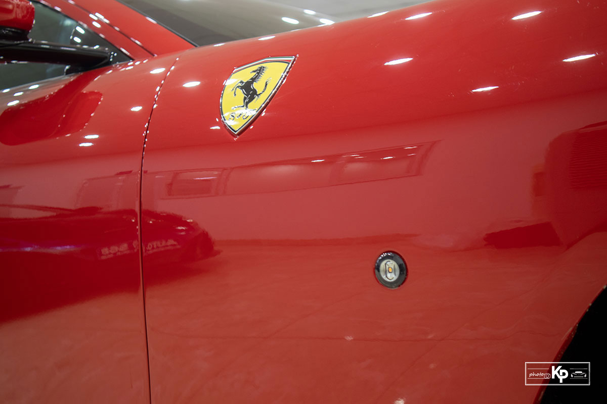 Cận cảnh xe Ferrari Roma màu đỏ Rosso "độc nhất" Việt Nam a16