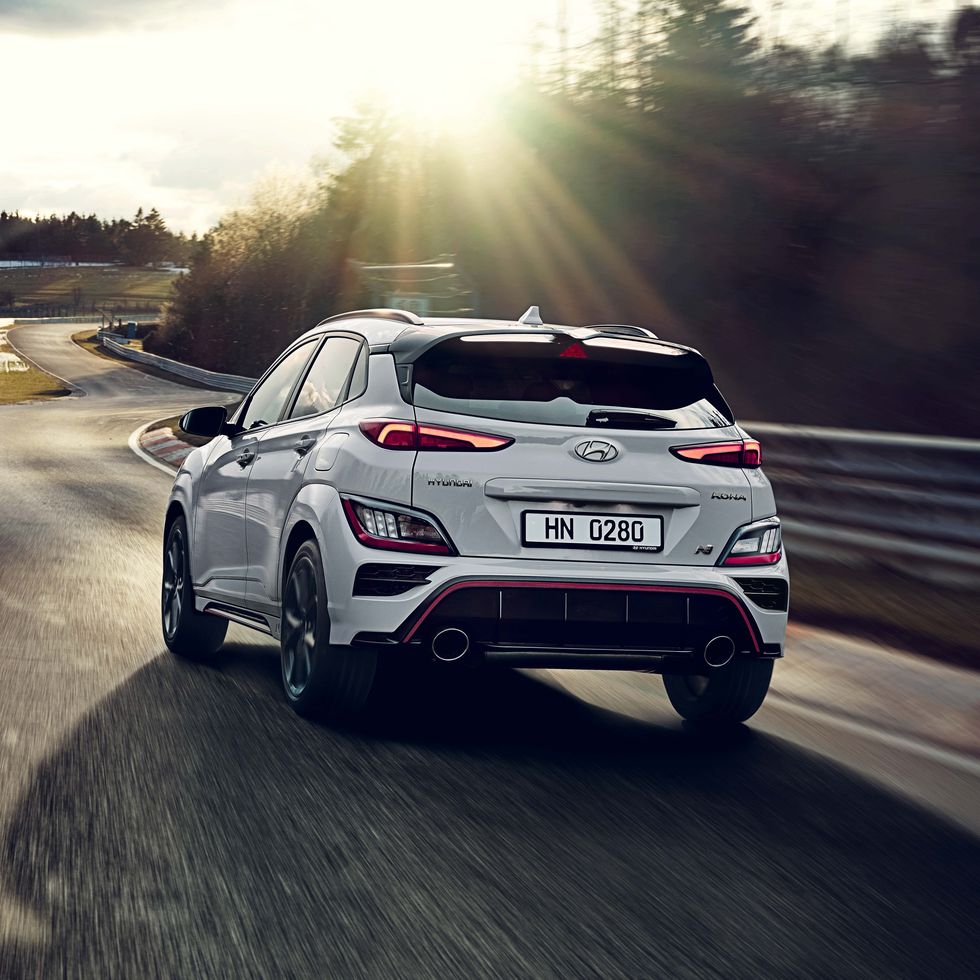 Hyundai Kona N 2022 toát lên khí chất của 1 mẫu xe hiệu suất hấp dẫn.