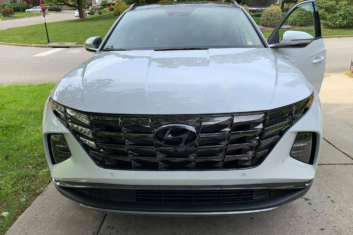 Người Việt đầu ti&ecirc;n "b&oacute;c tem" Hyundai Tucson 2022: Qu&aacute; đẹp, nhưng m&agrave;n h&igrave;nh g&acirc;y tranh c&atilde;i a3