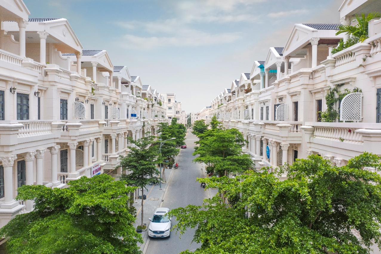 Ảnh thực tế khu nhà phố thương mại tại dự án CityLand Park Hills