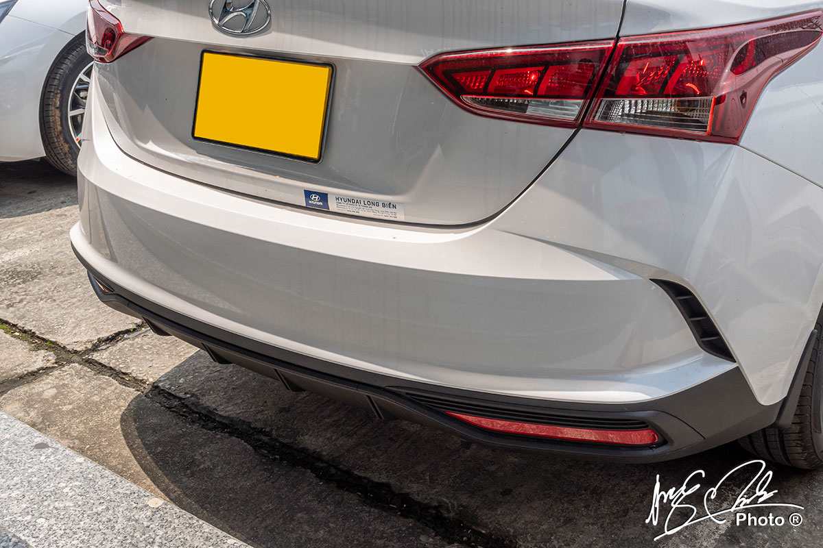 Soi chi tiết Hyundai Accent 1.4MT tiêu chuẩn 2021, giá hơn 400 triệu đồng đấu Vios, City a22