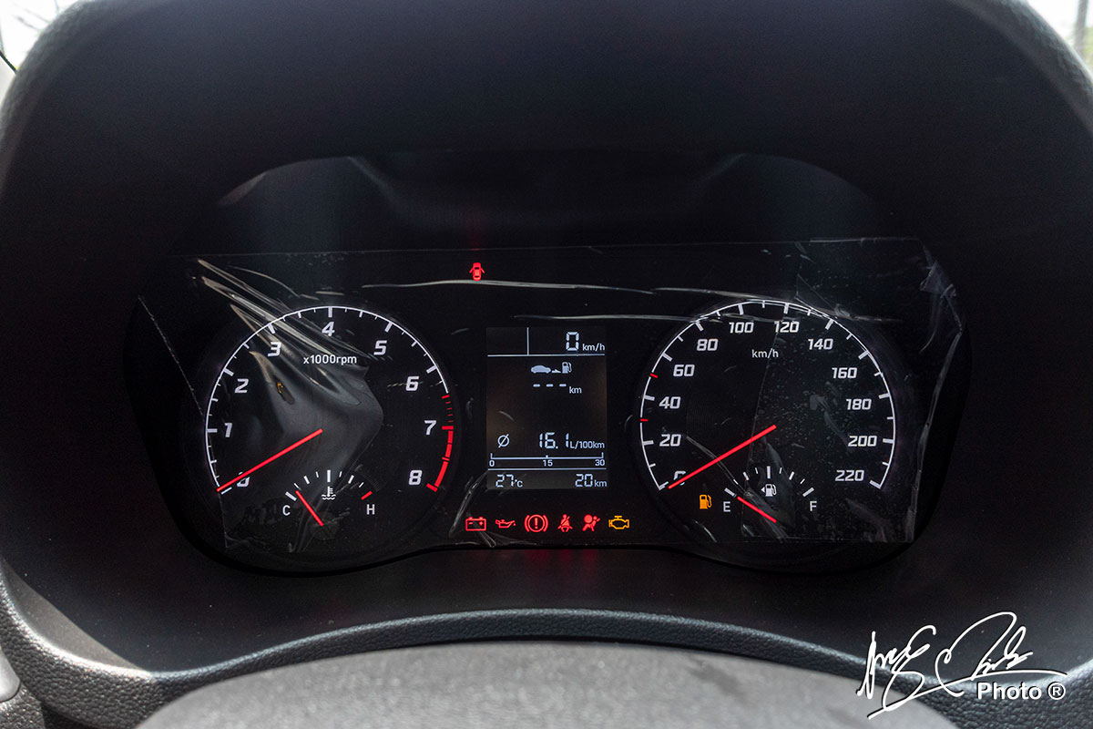Soi chi tiết Hyundai Accent 1.4MT tiêu chuẩn 2021, giá hơn 400 triệu đồng đấu Vios, City a10