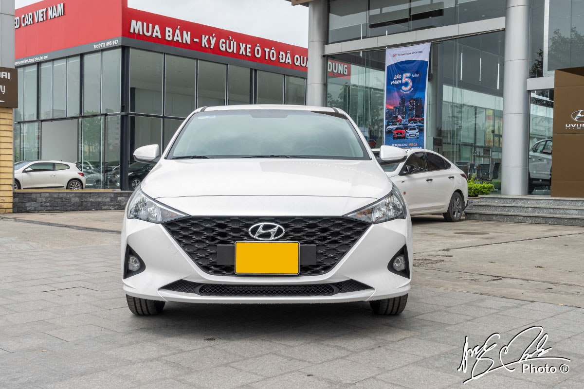 Soi chi tiết Hyundai Accent 1.4MT tiêu chuẩn 2021, giá hơn 400 triệu đồng đấu Vios, City a19