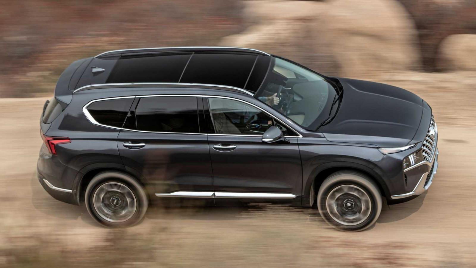 Hyundai Santa Fe 2021 v&agrave; Elantra 2021 kh&ocirc;ng gi&agrave;nh được giải thưởng Top Safety Pick+ do lỗi đ&egrave;n pha.