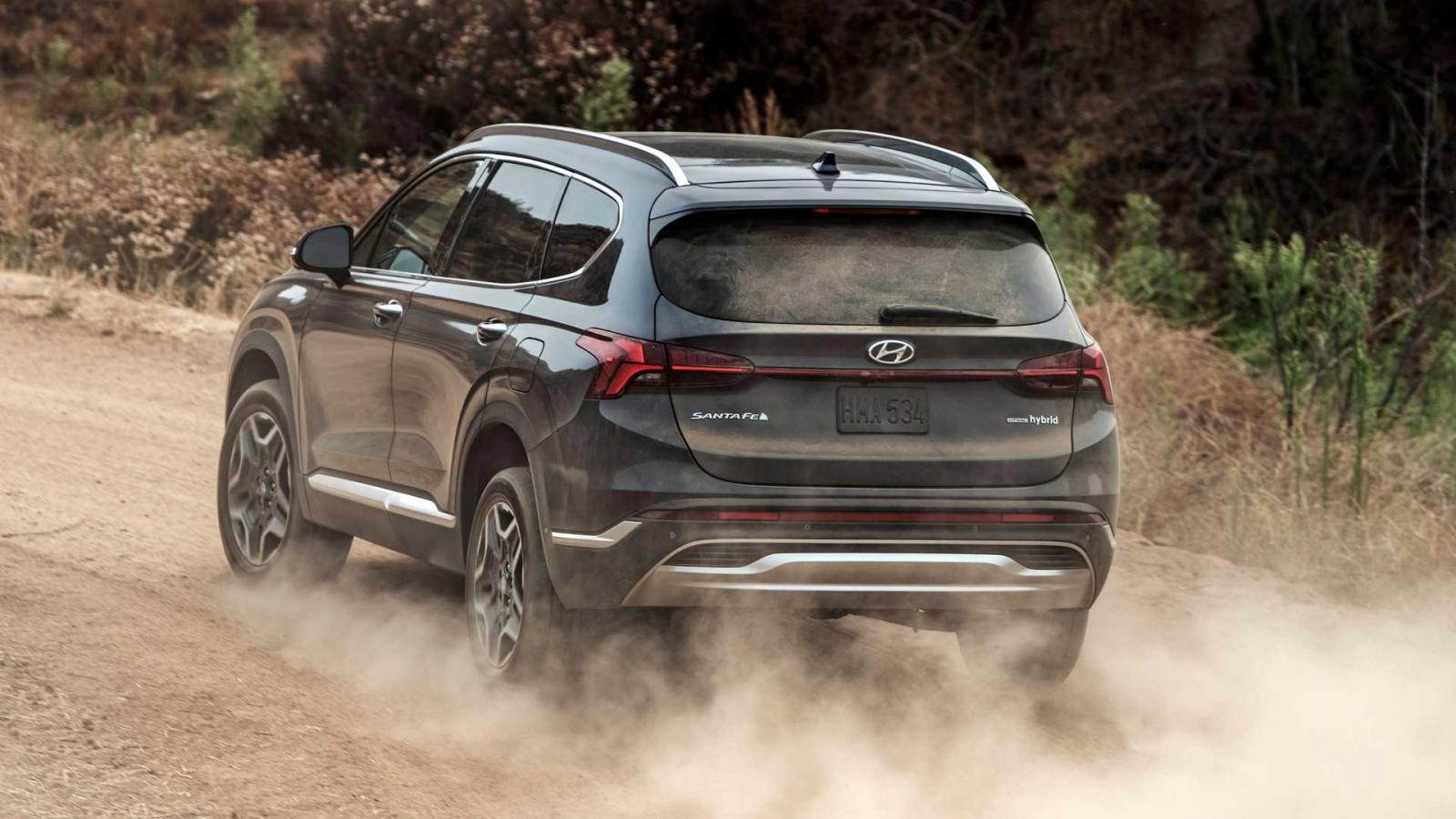 Hyundai Santa Fe 2021 vẫn sở hữu độ an to&agrave;n cực đỉnh.