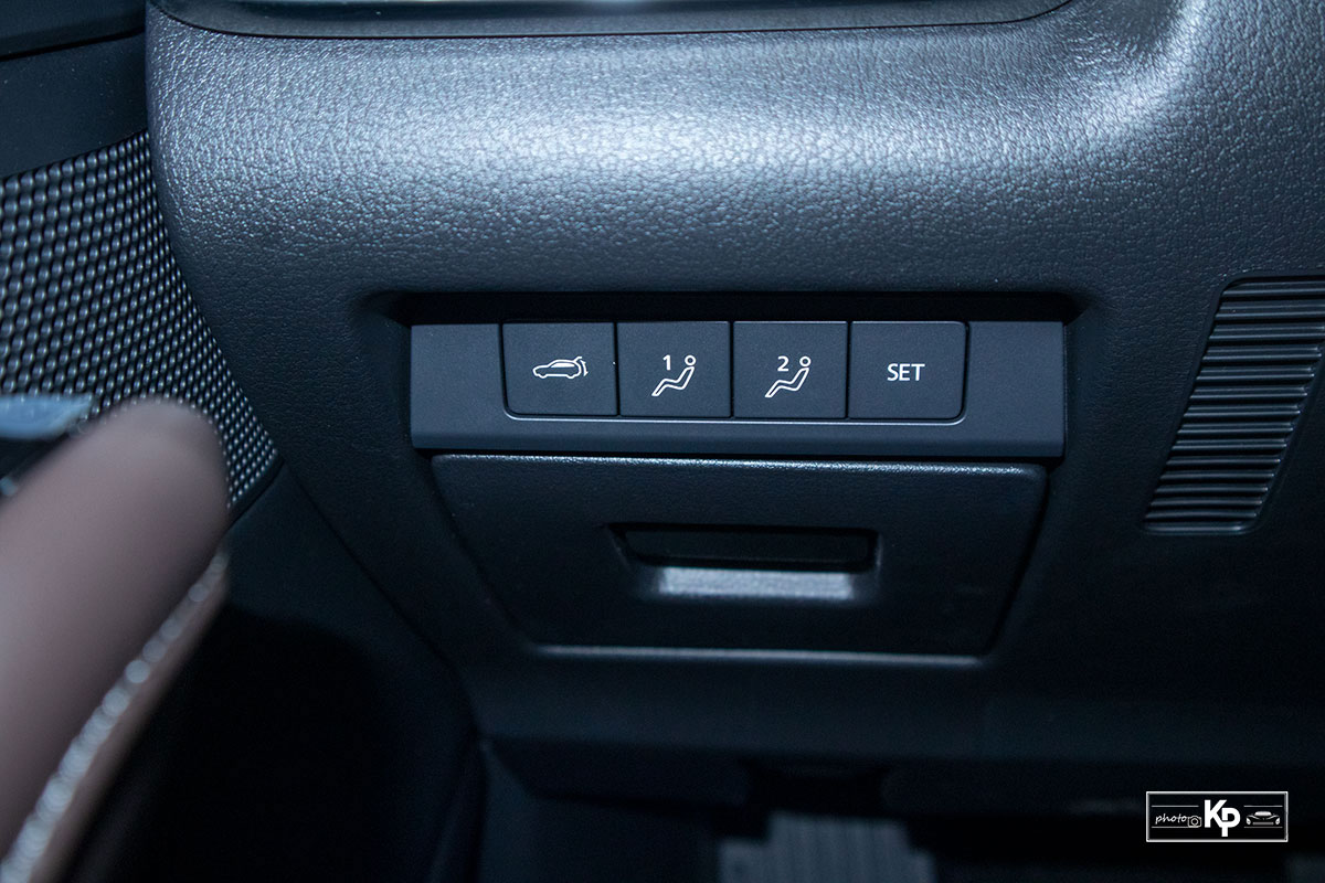 Ảnh Nhớ ghế xe Mazda CX-30 2021
