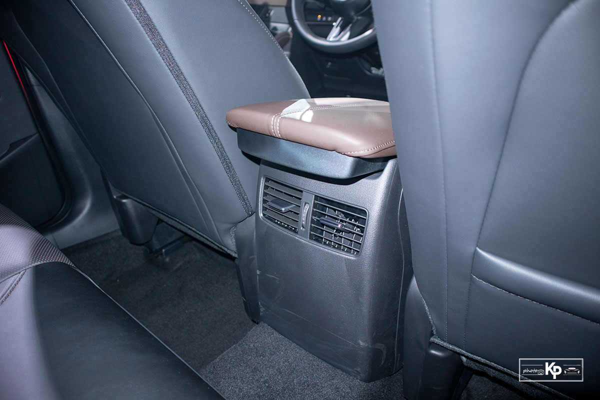 Ảnh Cửa gió xe Mazda CX-30 2021