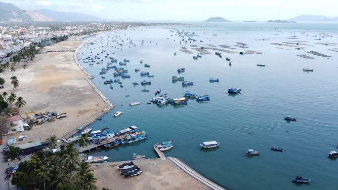 Khu vực lấn biển vịnh V&acirc;n Phong