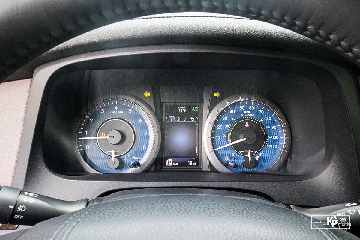 Soi sự khác nhau của Toyota Sienna 2021 và đời cũ a19