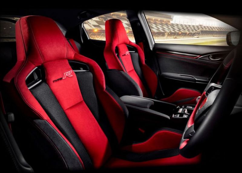 Honda Civic Type R 2021 cập nhật mới đảm bảo cung cấp 1 trải nghiệm l&aacute;i tuyệt đỉnh.