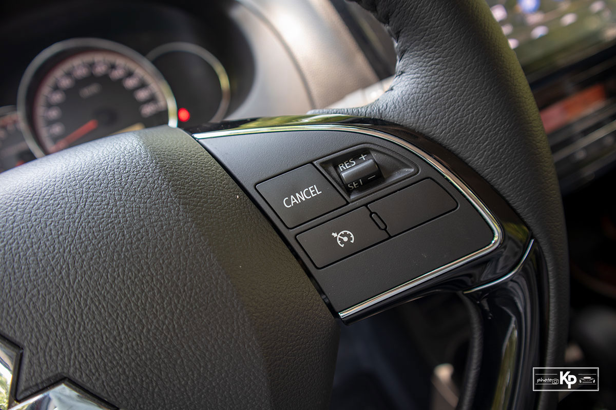 Ảnh Nút bấm xe Mitsubishi Attrage 2021 a1