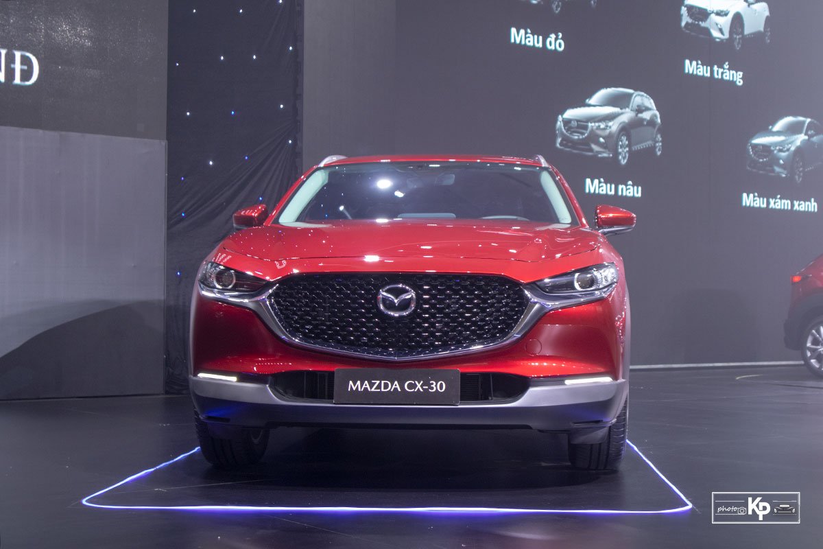 &ldquo;Người ảnh em&rdquo; Mazda CX-30 cũng tăng 10 triệu đồng cho mỗi phi&ecirc;n bản. a1