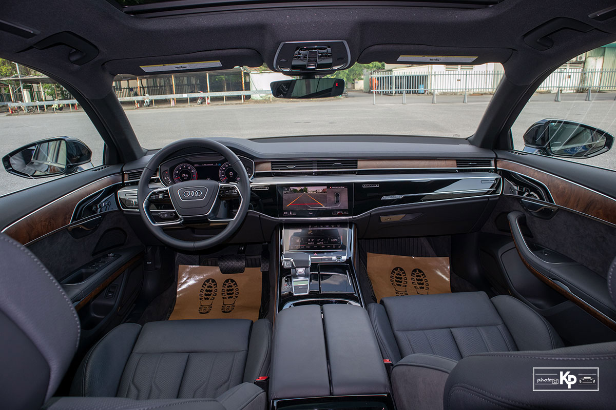Ảnh Khoang lái xe Audi A8L 2021
